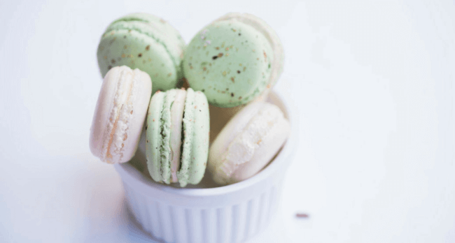 bowl of macaroons