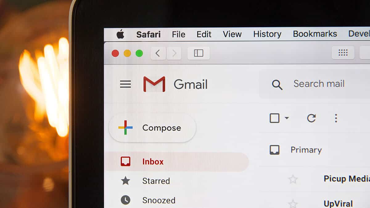 Looking at Gmail emails in Safari web browser
